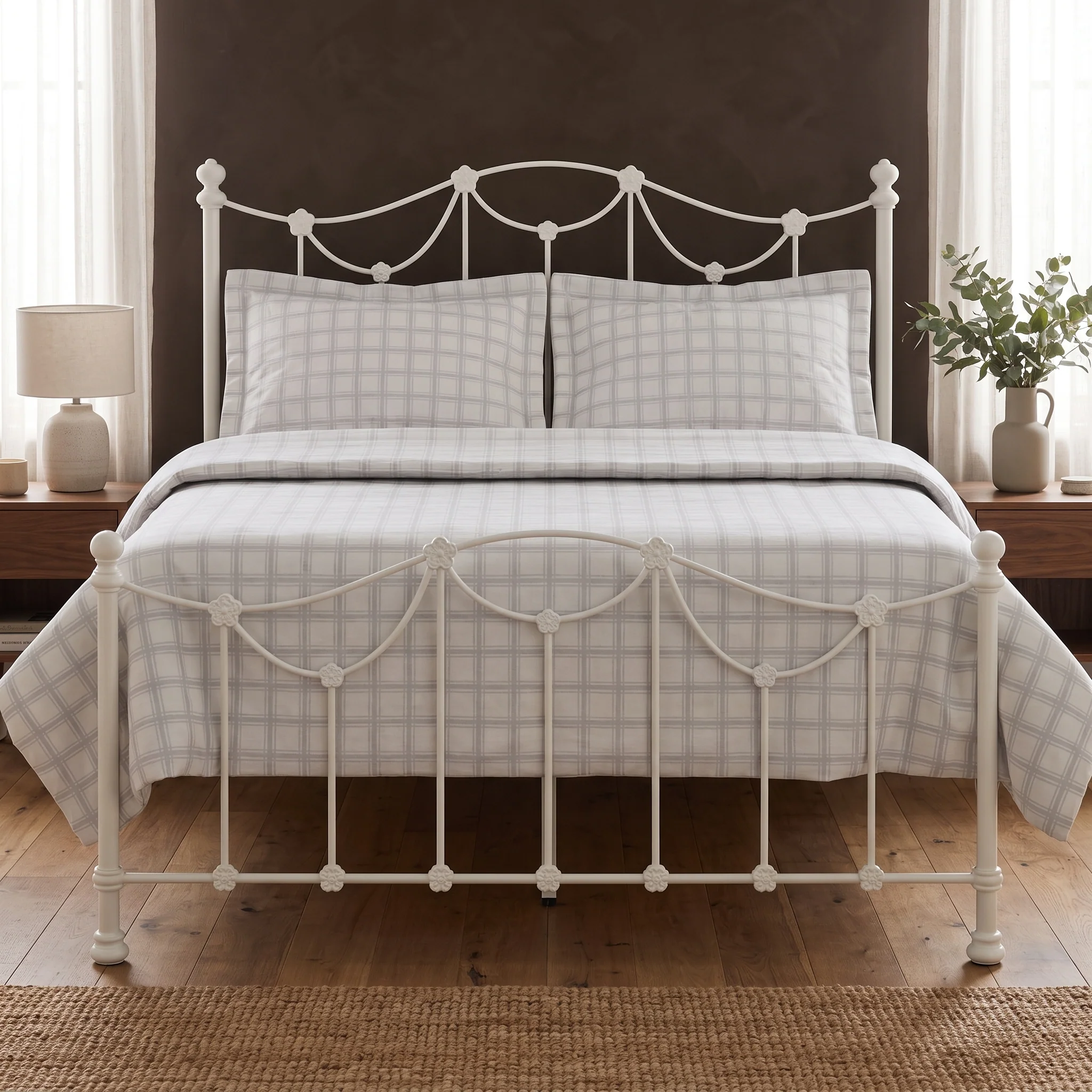 Carlton Cast Iron Bed Frame - Image 10