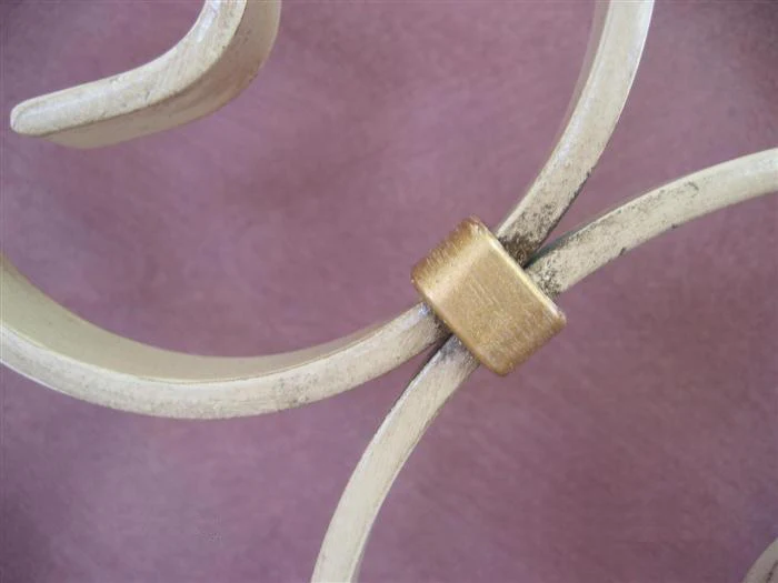 Catherine Metal Bed - Image 5