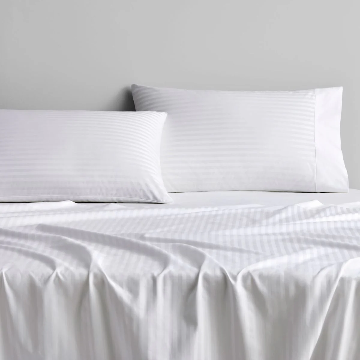 1200 Thread Count Millennia Fitted Sheet - Image 2